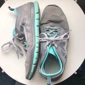Women’s NIKE running shoes